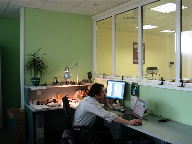 Andrey Lutsenko plans optical layout of single -shot cross-correlator Rincon SS for Sandia National Laboratory